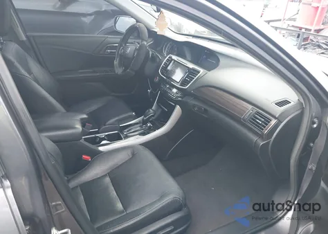 2017 Honda Accord Ex-L V6 z USA, uszkodzony, nr VIN 1HGCR3F09HA005457